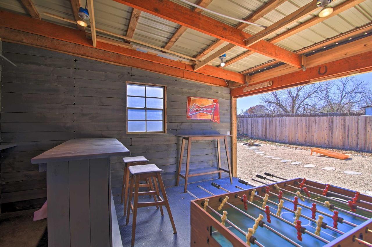 Texas Home With Backyard Oasis, Walk To Main St Fredericksburg Esterno foto